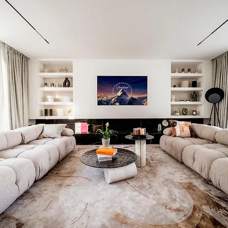 Villa Vacation I Ballesteros, Golf, Private Heated Pool, Sauna & Gym Marbella