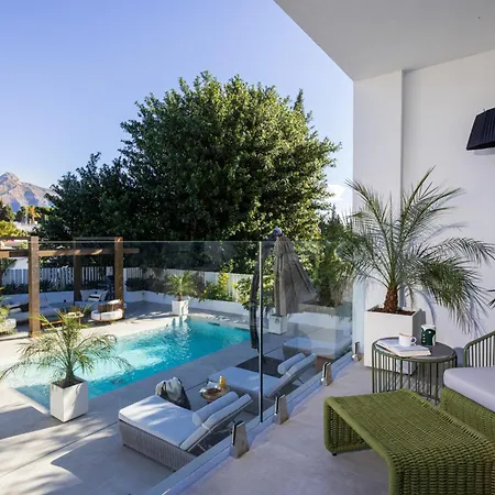 Vacation I Ballesteros, Golf, Private Heated Pool, Sauna & Gym
