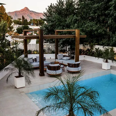 Vacation I Ballesteros, Golf, Private Heated Pool, Sauna & Gym Marbella