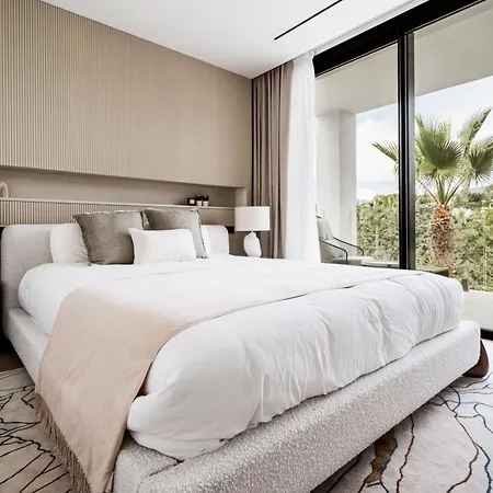 Vacation I Ballesteros, Golf, Private Heated Pool, Sauna & Gym